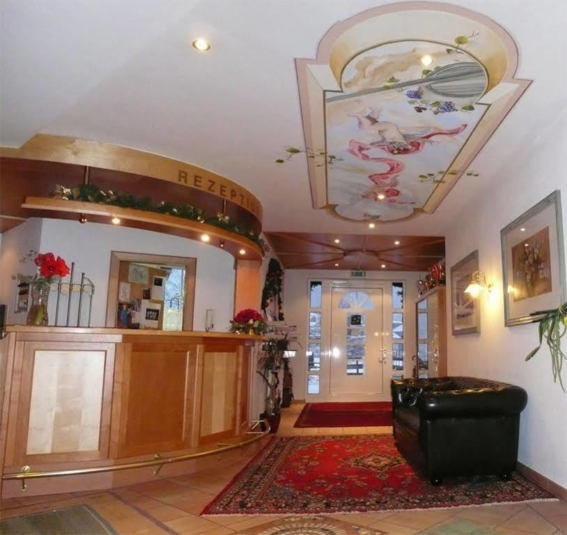 Hotel Germania Ischgl Exteriör bild