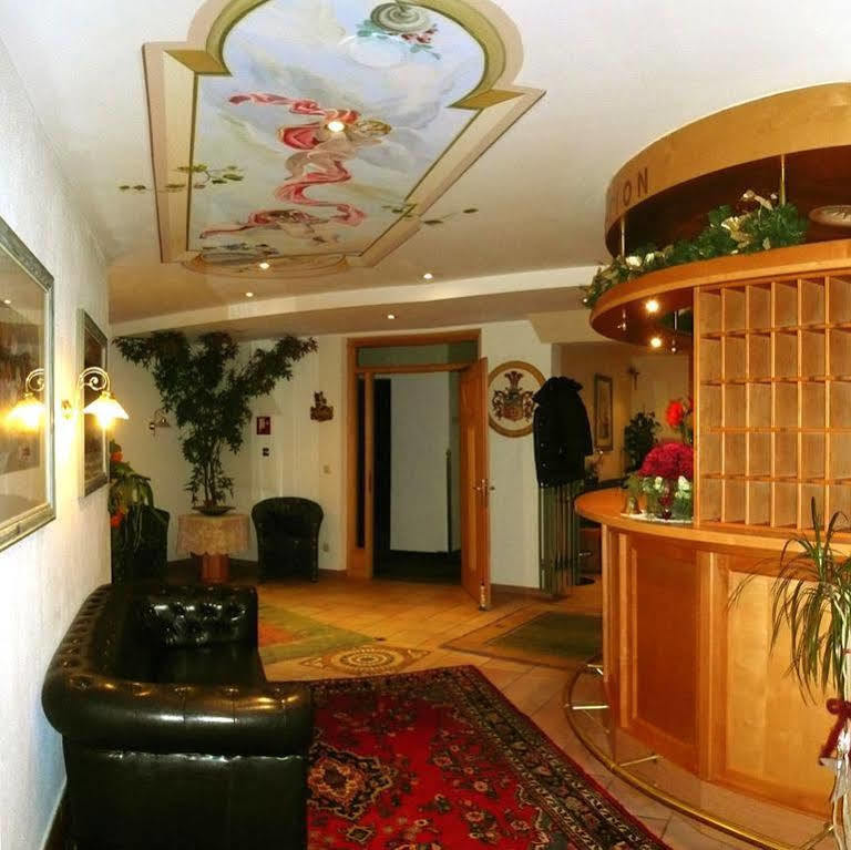 Hotel Germania Ischgl Exteriör bild